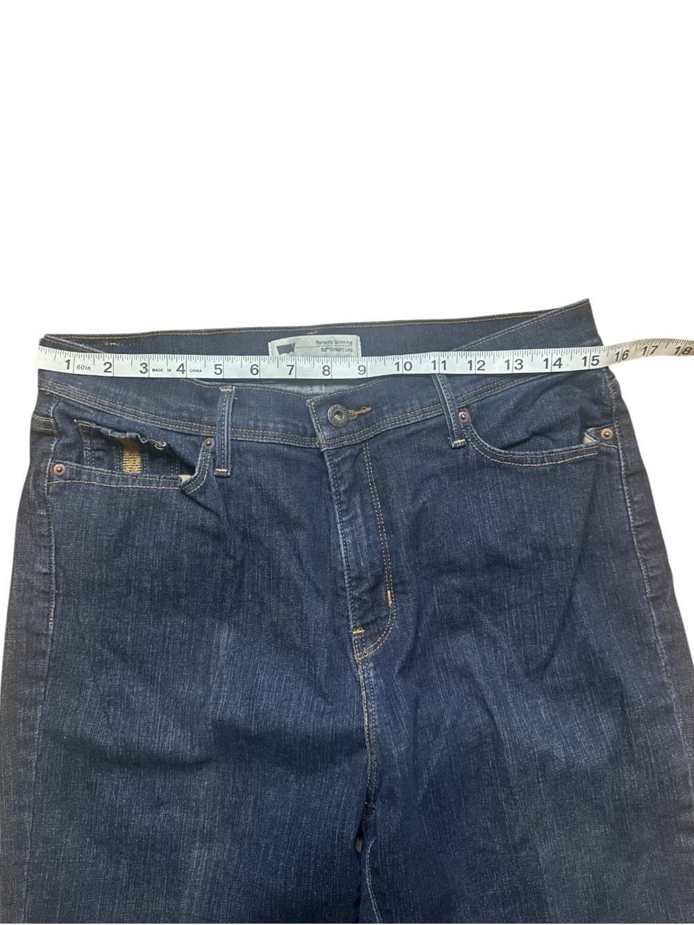 Levi’s Perfectly Slimming Straight Leg Jeans Women’s 14M 32x32 Dark Wash Stretch - Picture 6 of 8